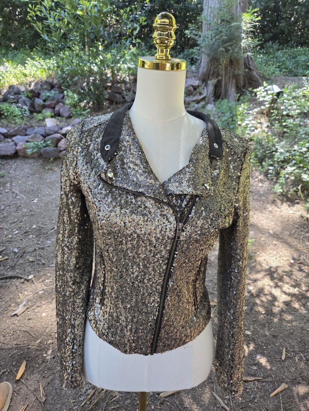 Lovers + Friends Sequin‎ Gold Blazer Size Small